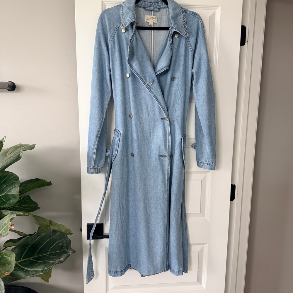 Universal Thread Light Blue Denim Jacket